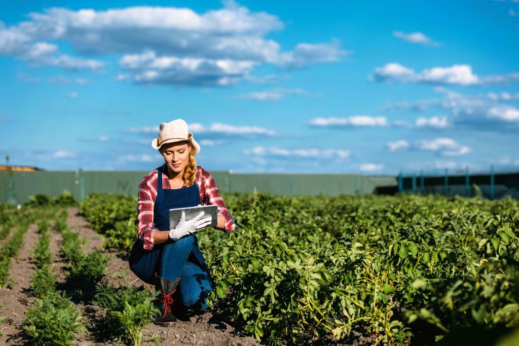 farmer women